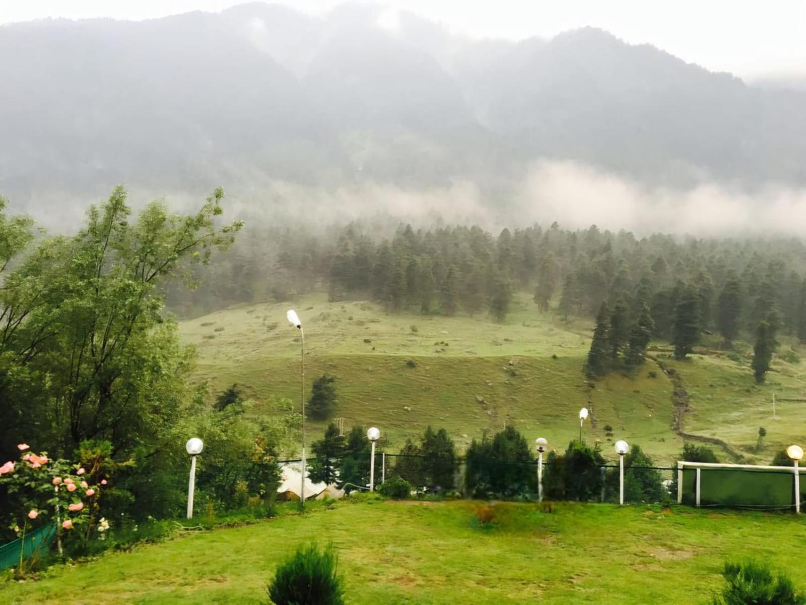 The Pinus Resort Pahalgam Bagian luar foto